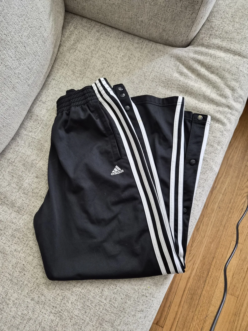 90s/Y2K Unisex Adidas Black & White Tear Away Snap Up Lined Track Pants Size S